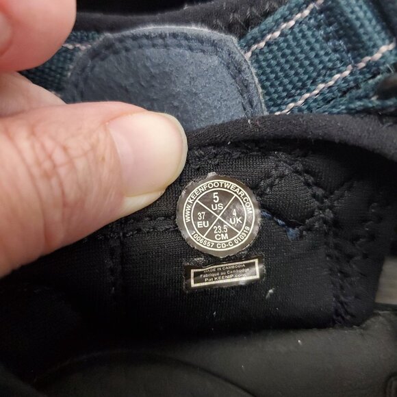 Keen Newport H2 big kids sandals in navy - Picture 8 of 10